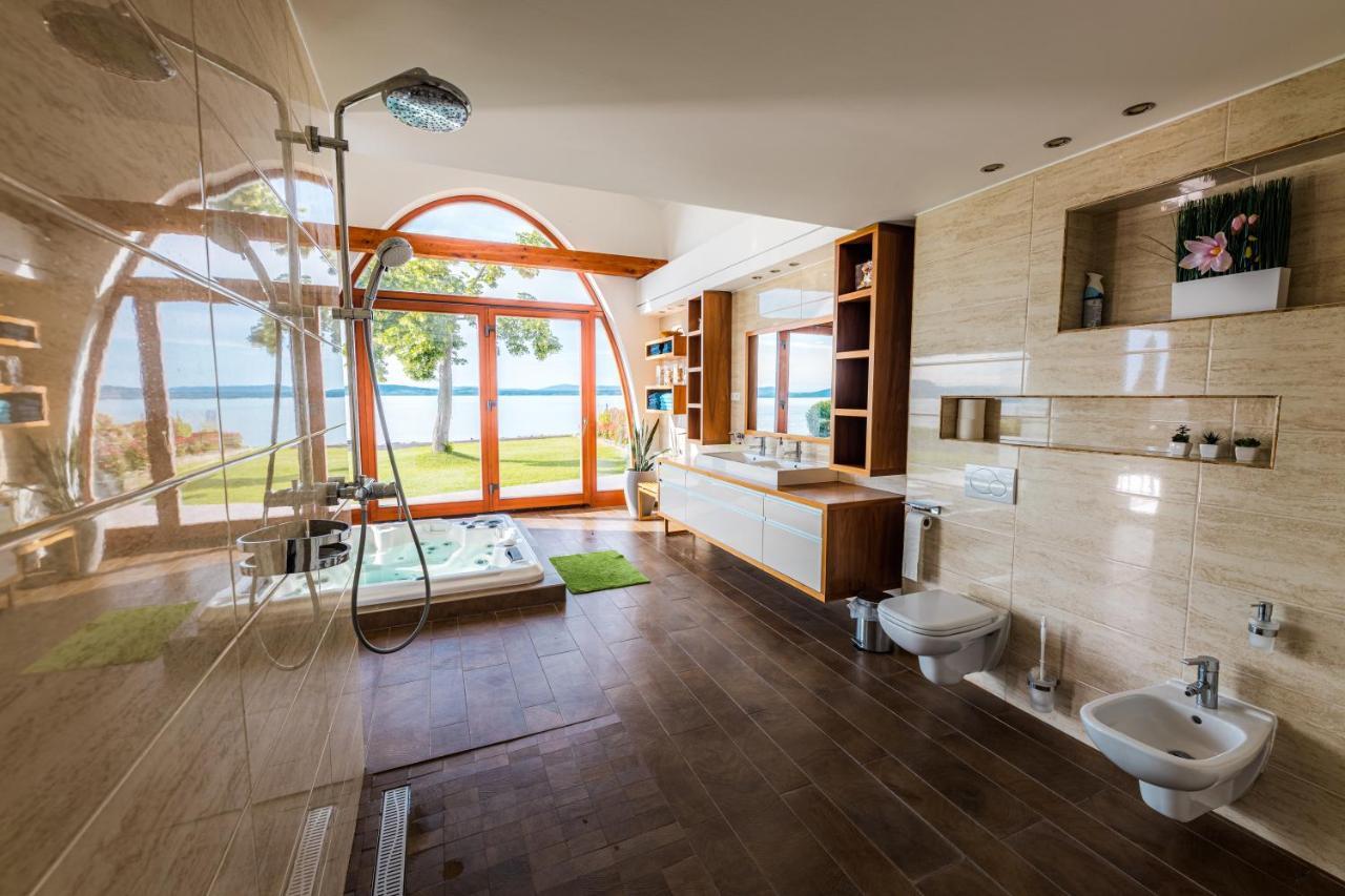 Balaton View Apartment Balatonboglár Exteriör bild